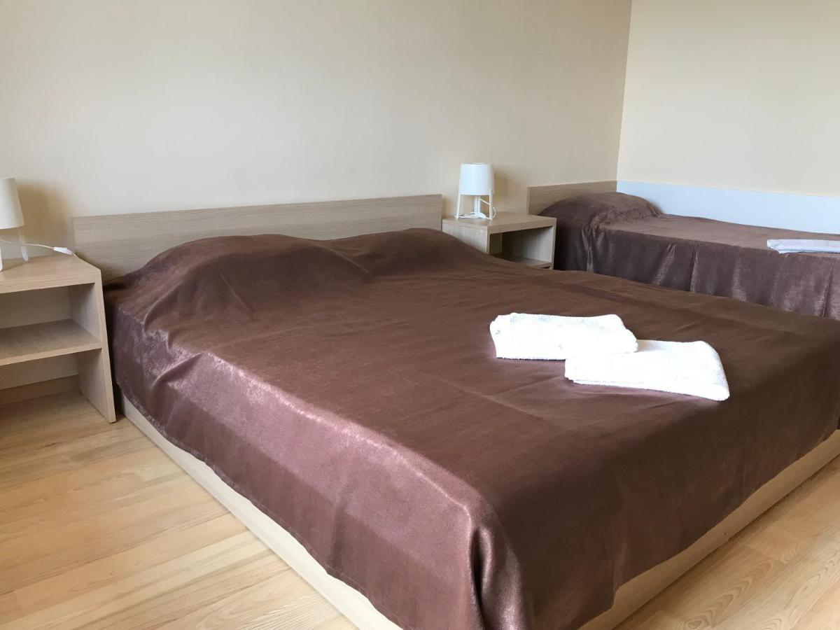 צ'רנומורץ Family Hotel Akra מראה חיצוני תמונה