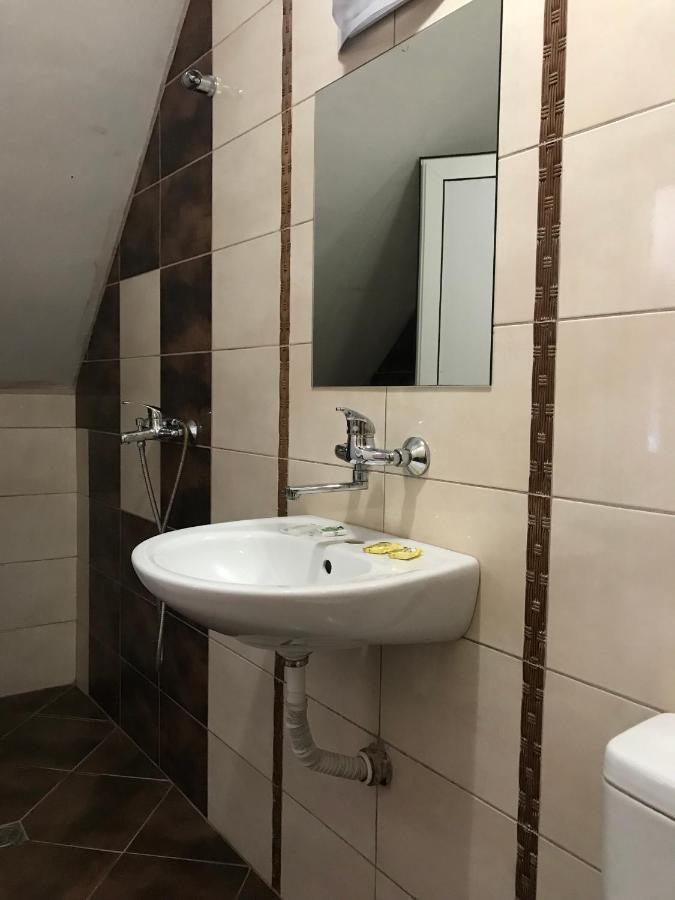 צ'רנומורץ Family Hotel Akra מראה חיצוני תמונה