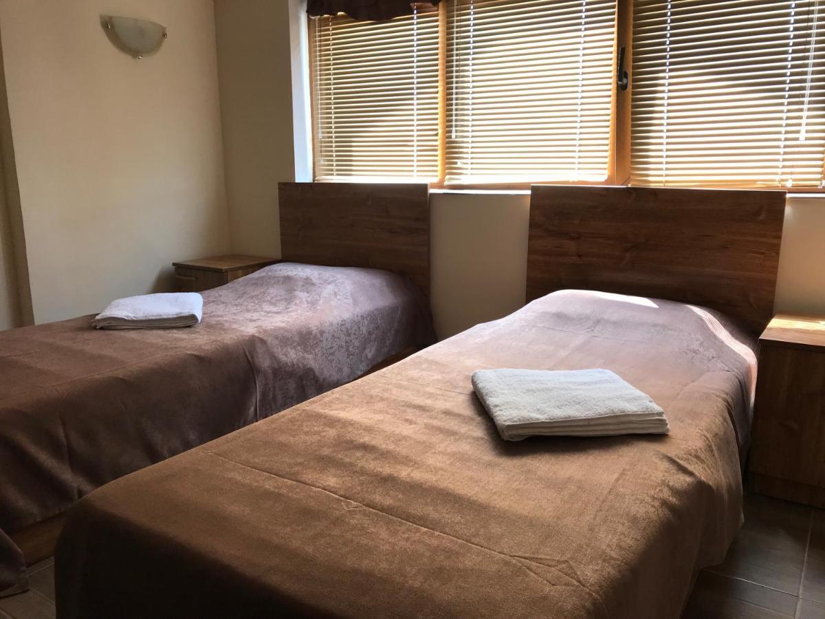 צ'רנומורץ Family Hotel Akra מראה חיצוני תמונה